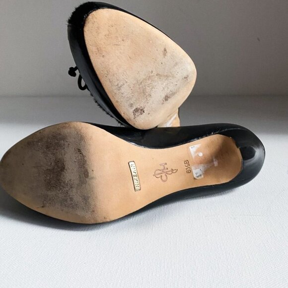 Cole Haan Classic Black LEather Cow Skin Corset Detail Heels 6.5B - Picture 9 of 9
